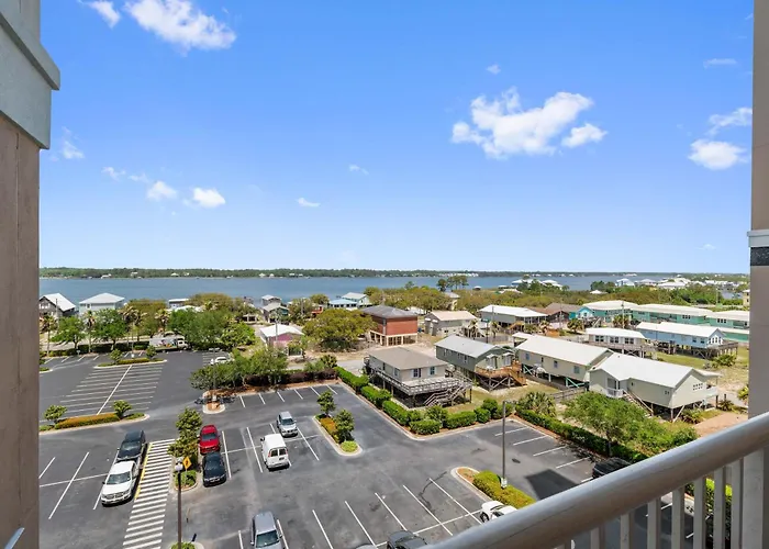 Gulf Views Lazy River Pools Hot Tub - Sleeps 6 *